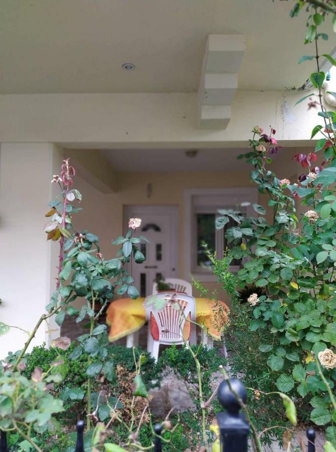 Nice And Cosy House 2 Larissa Bagian luar foto