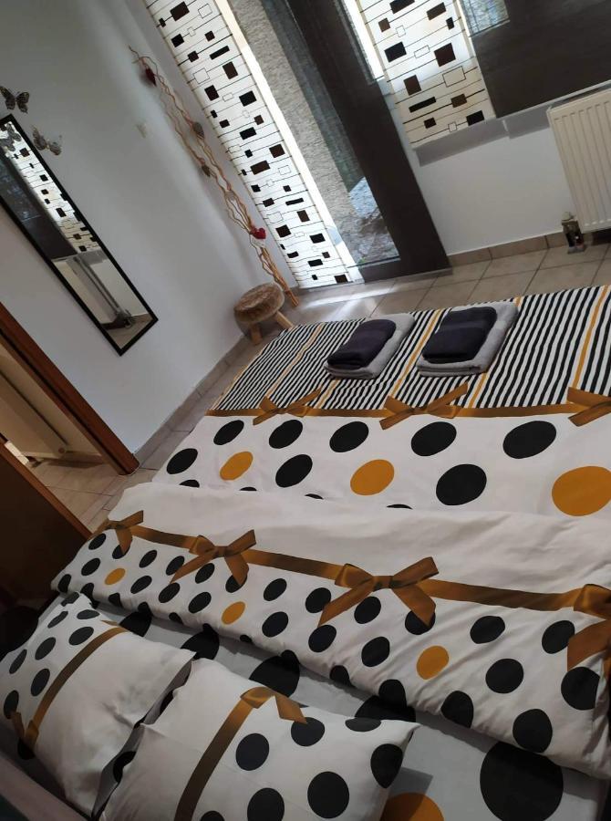 Nice And Cosy House 2 Larissa Bagian luar foto